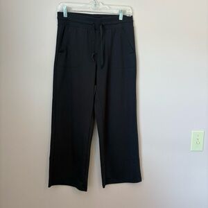 ❤️Athletic Works Cropped Black Wide-Leg Pants